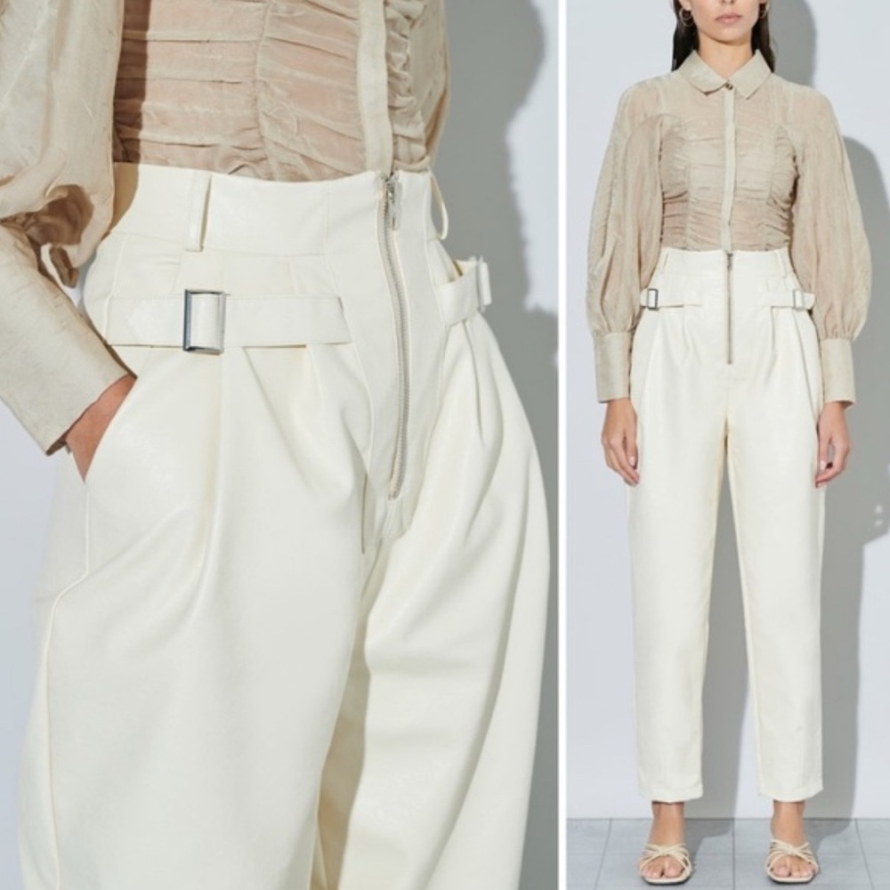 NWOT Ghospell • Hers Women’s Genuine Leather Elegant White High-Waisted Pants